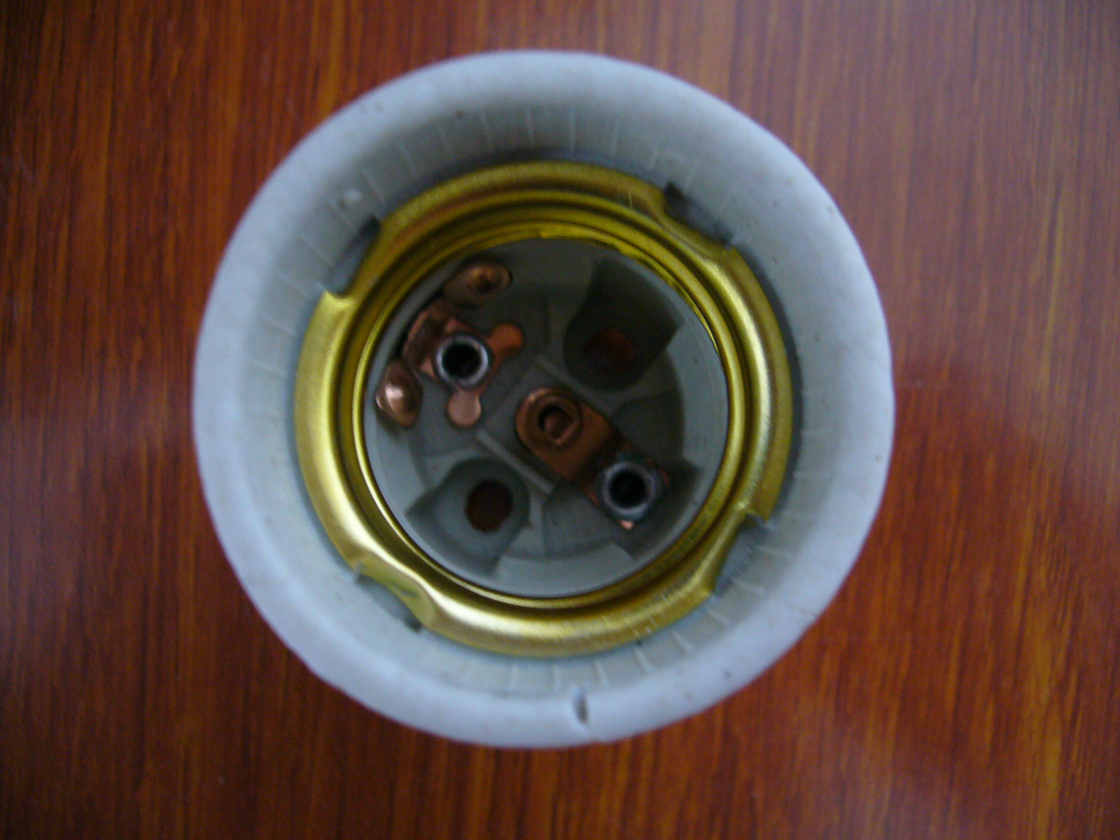E27 F519 ceramic light socket white